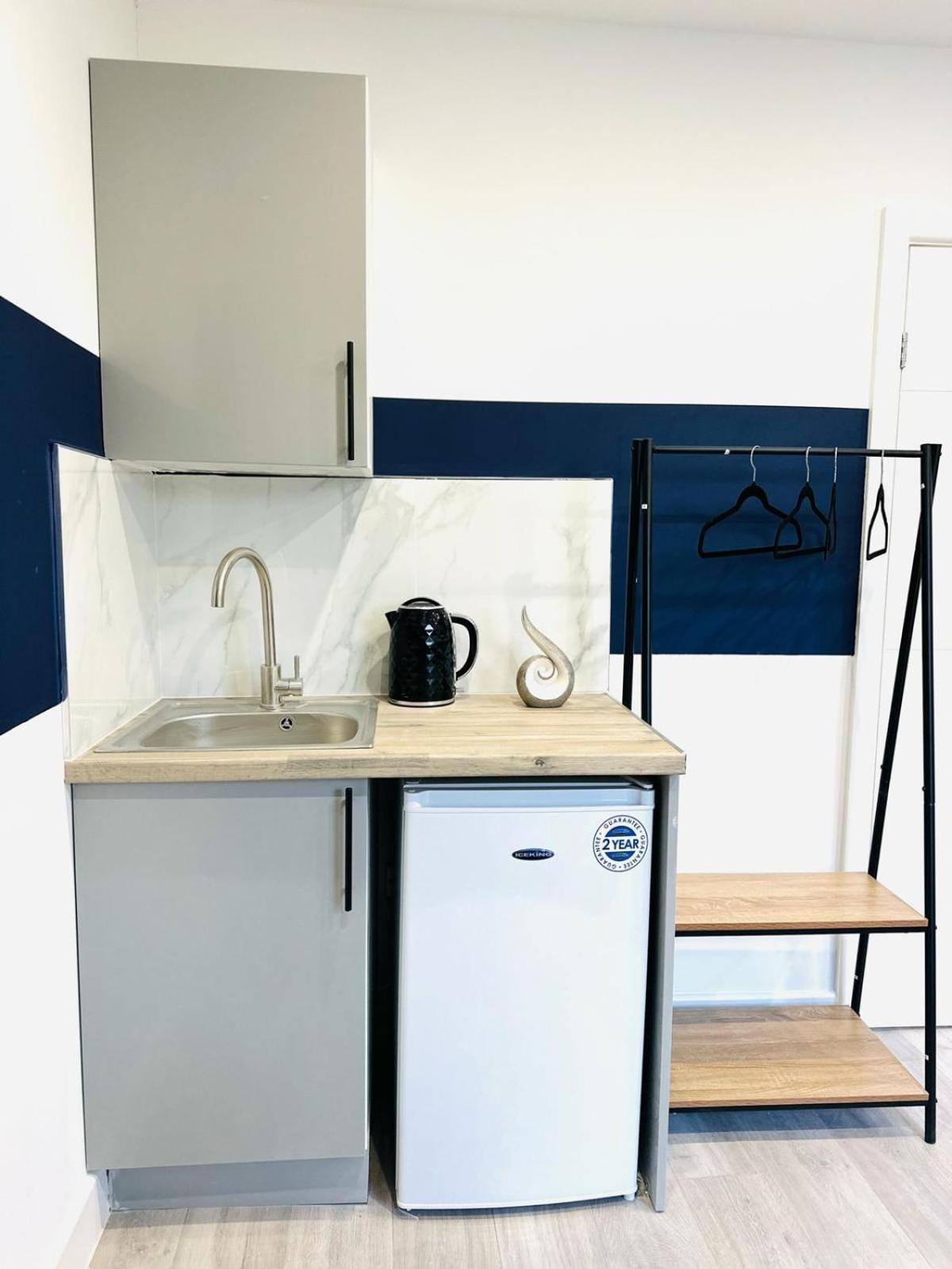 London 58 Blue House City Center Studio, Top Spot ภายนอก รูปภาพ