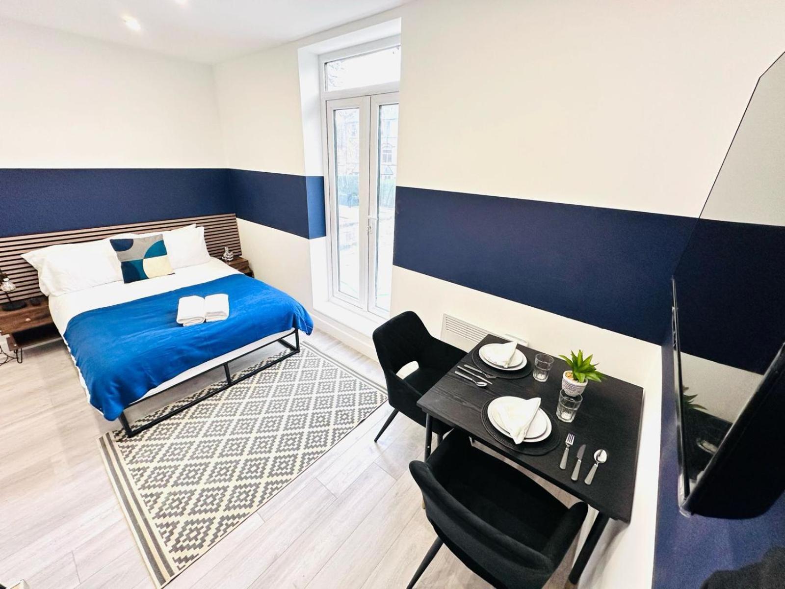 London 58 Blue House City Center Studio, Top Spot ภายนอก รูปภาพ