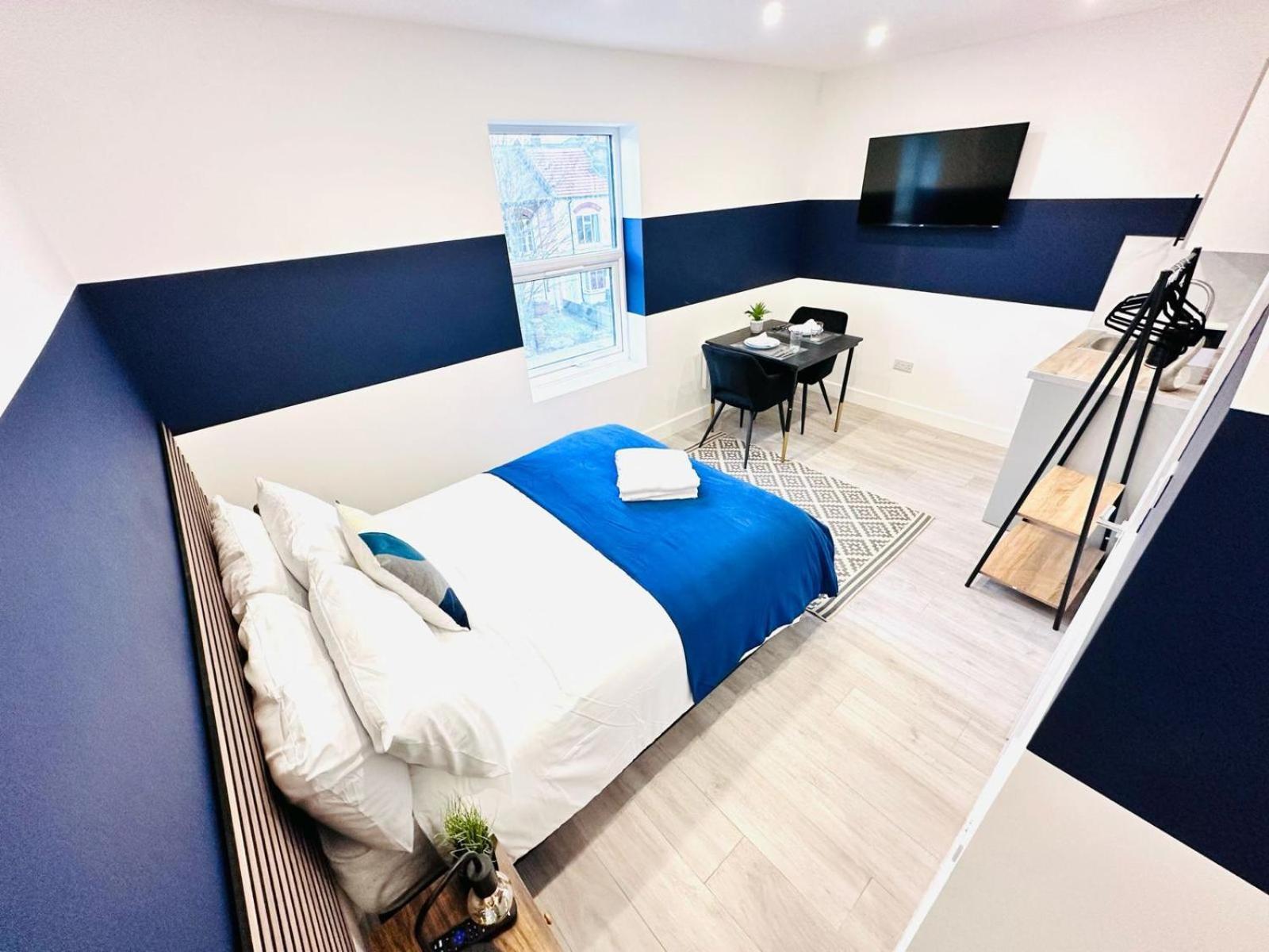 London 58 Blue House City Center Studio, Top Spot ภายนอก รูปภาพ